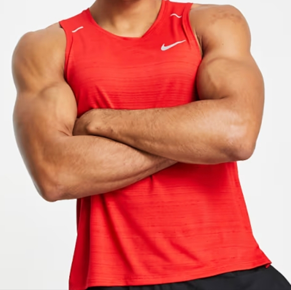 Nike Running Dri-FIT Miler Tank Size Small - Picture 1 of 6